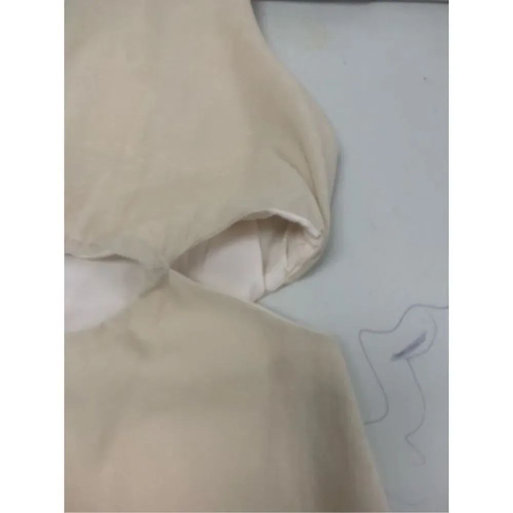 Kourt Cut Out Dress - Picture 3 of 7